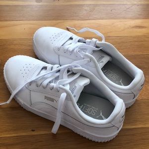 Puma Sneakers